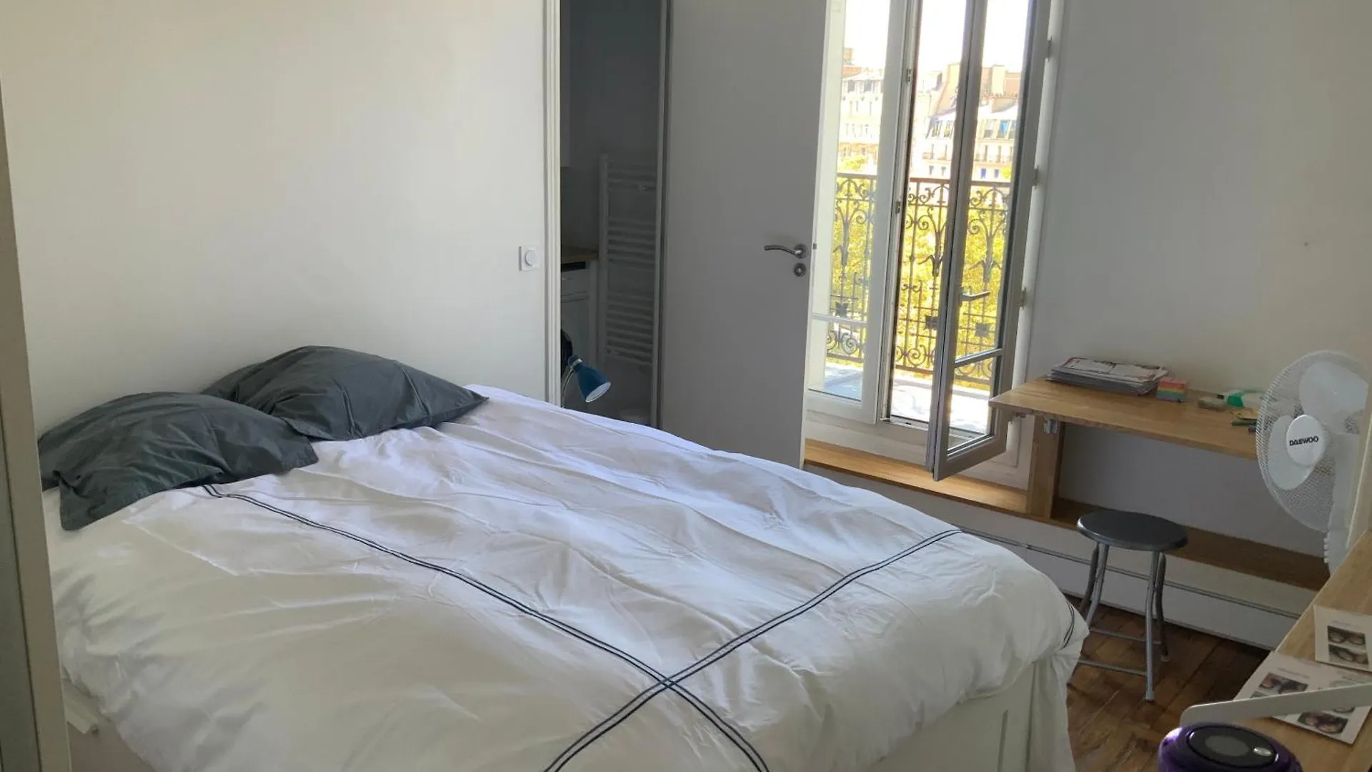 Apartment Montmartre Paris